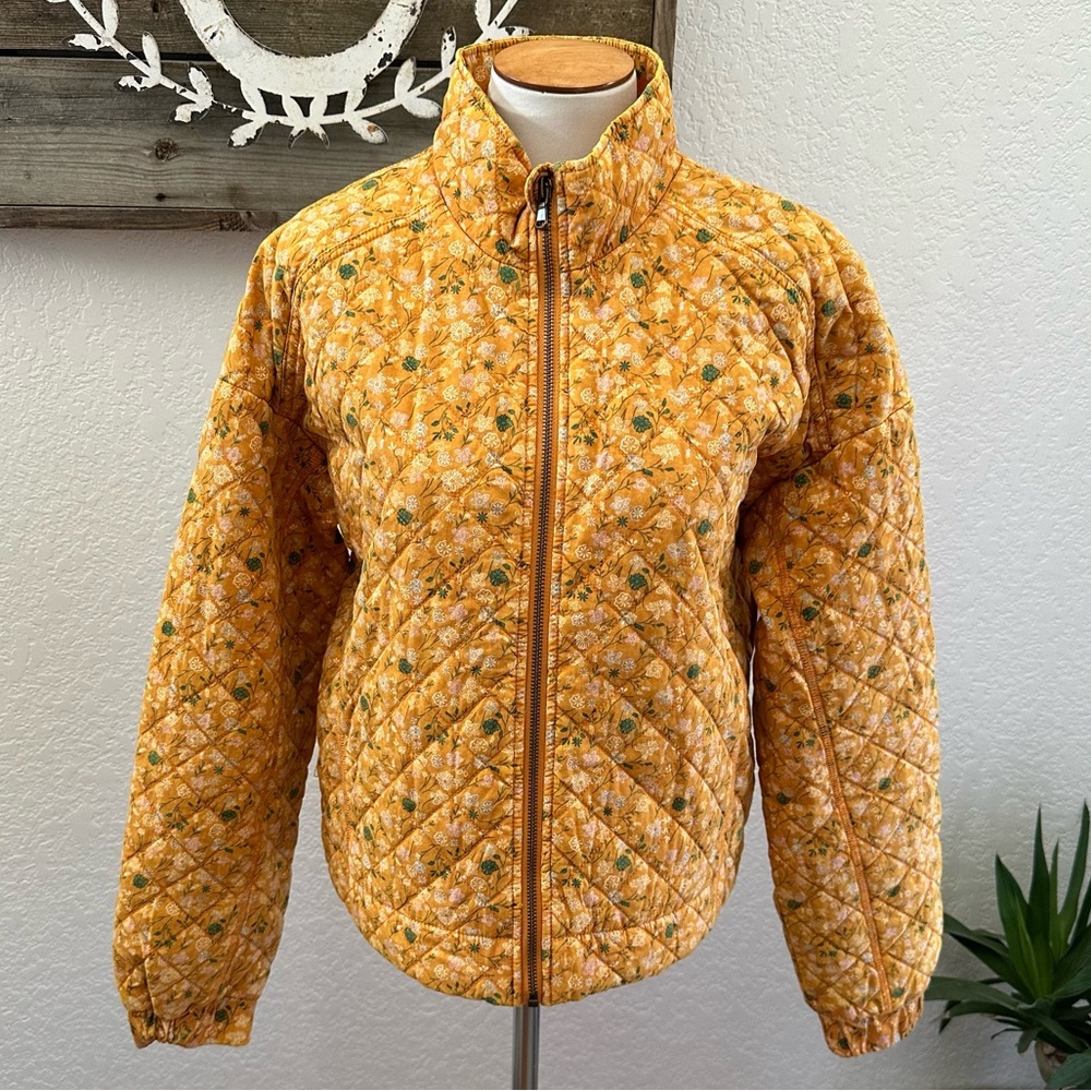 Sonoma yellow cotton floral quilted full zip jacket ladies Small NWT